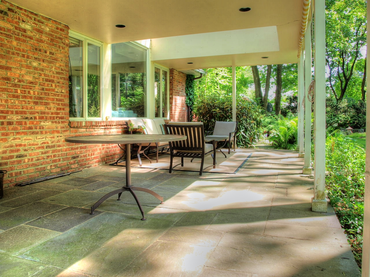 Backyard patio1.jpg